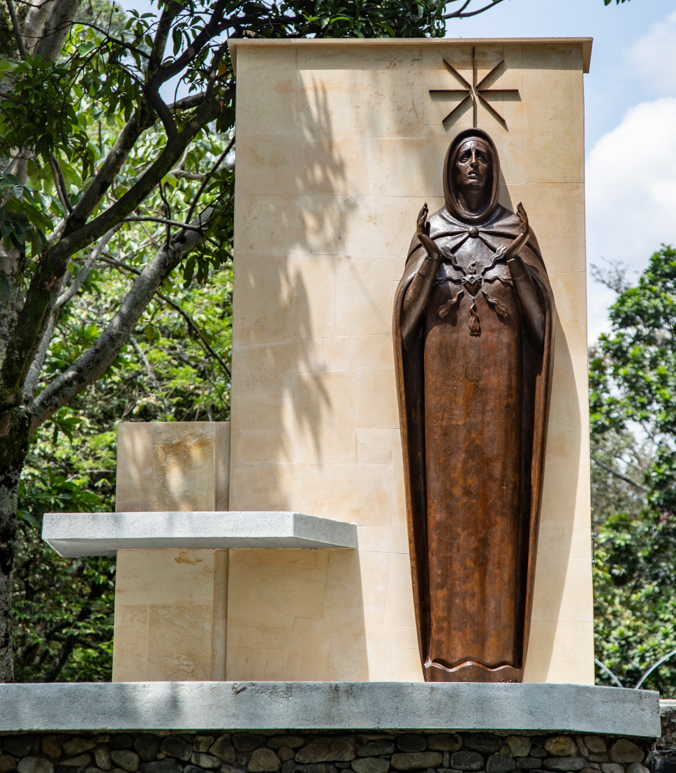 Fotografía de la Virgen de los dolores en la ciudadela Robledo