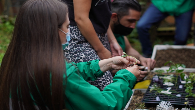 Educación ambiental se fortalece en 13 comunas de Medellín de la mano de la UdeA