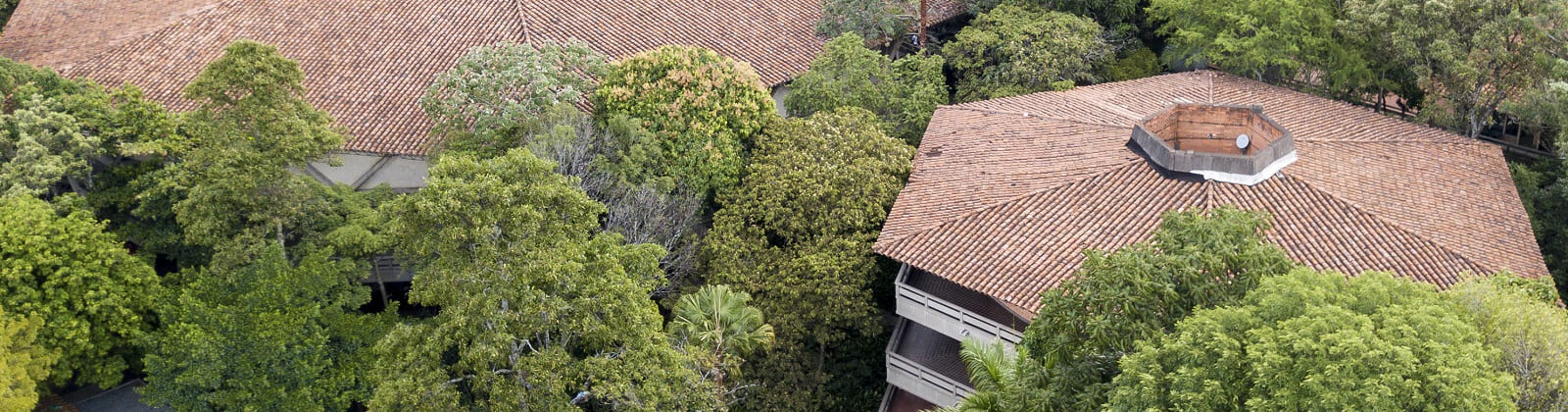 Fotografía aérea de Ciudad Universitaria UdeA Campus Medellín. 