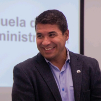 Carlos Mario Betancur. Profesor Maestría en Gestión Humana.